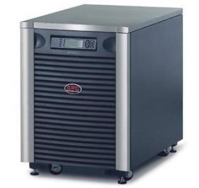 APC SYA8K8P UPS